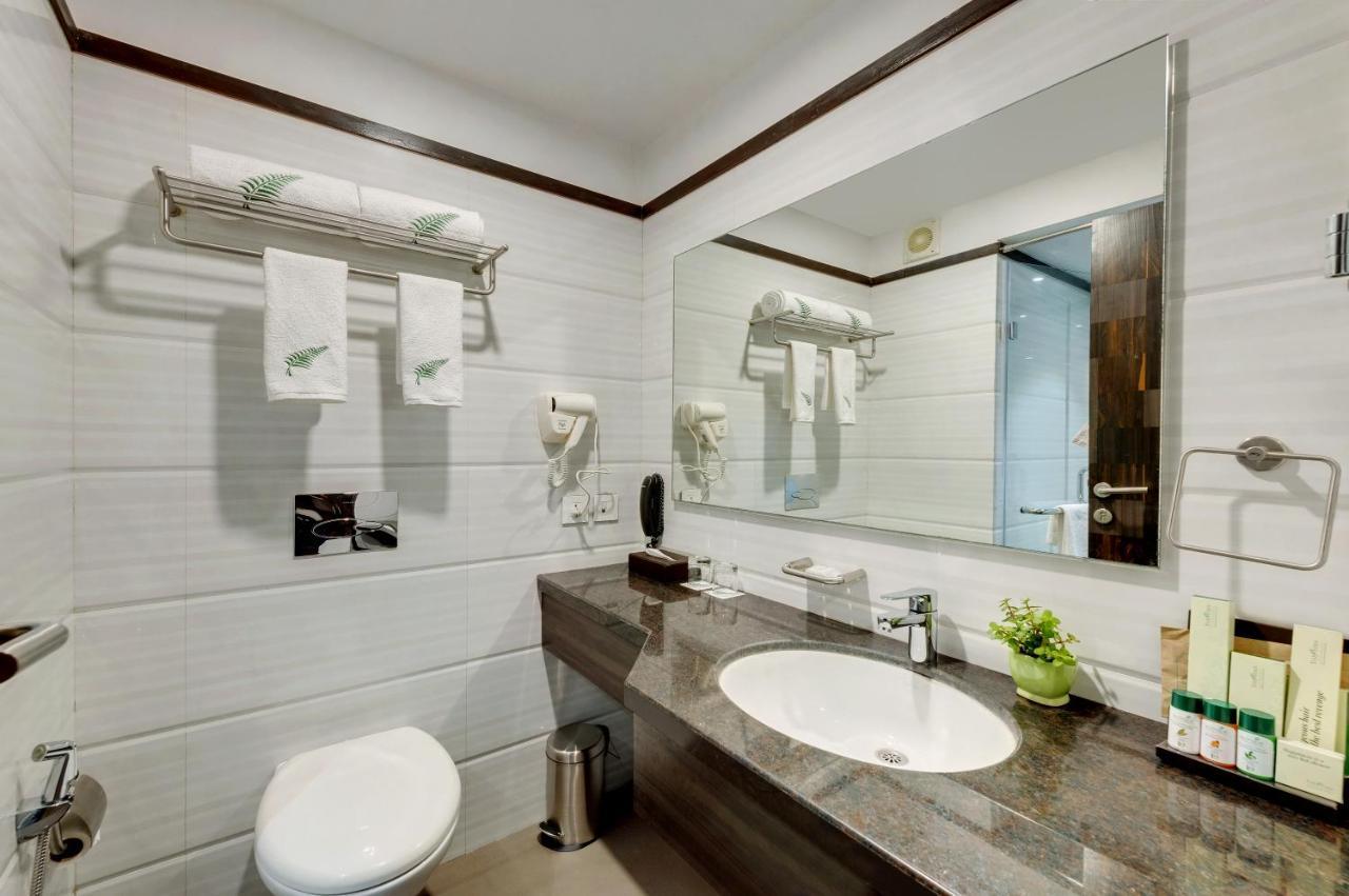 The Fern Residency Turbhe Hotell Navi Mumbai Exteriör bild