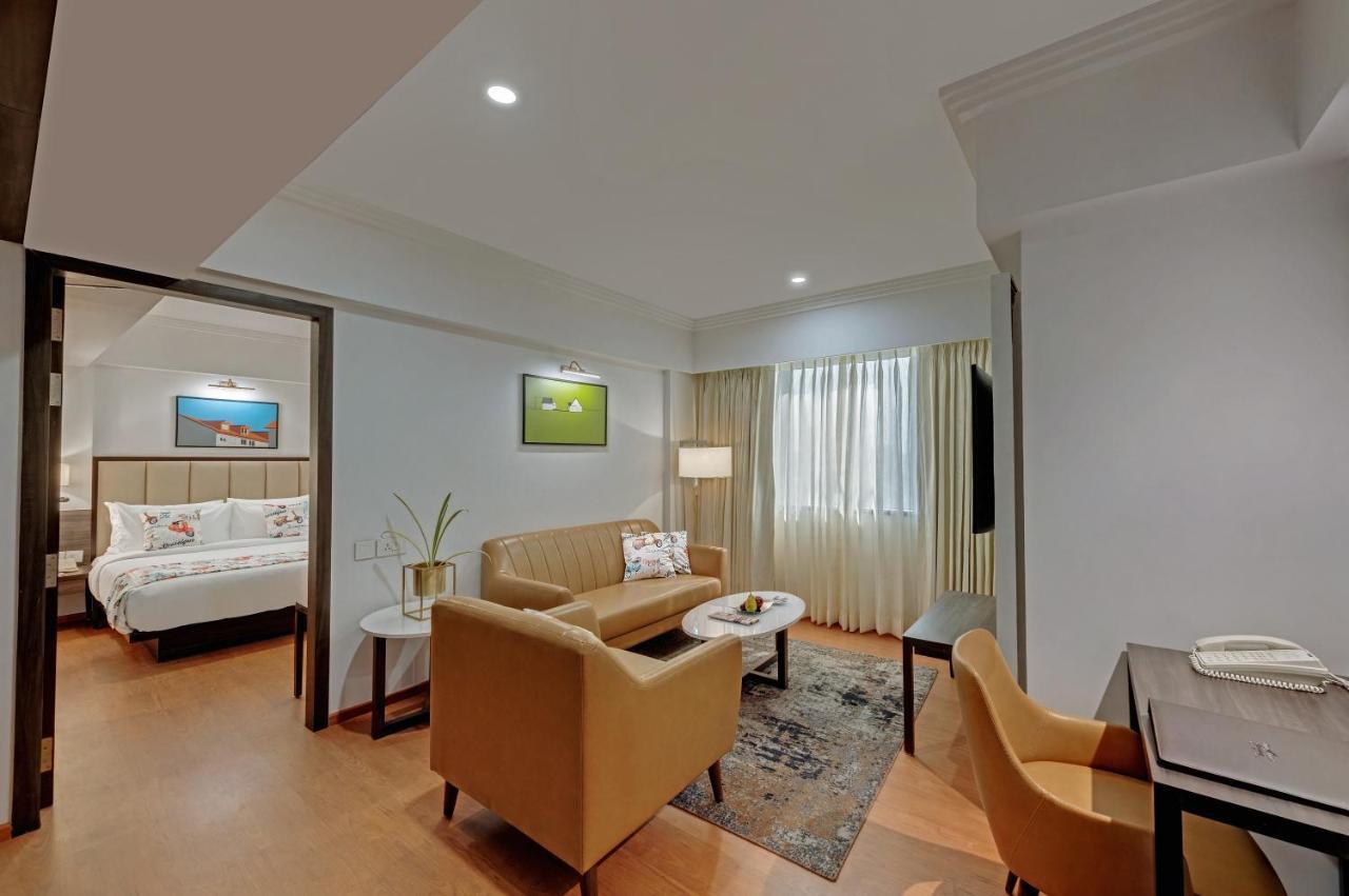 The Fern Residency Turbhe Hotell Navi Mumbai Exteriör bild