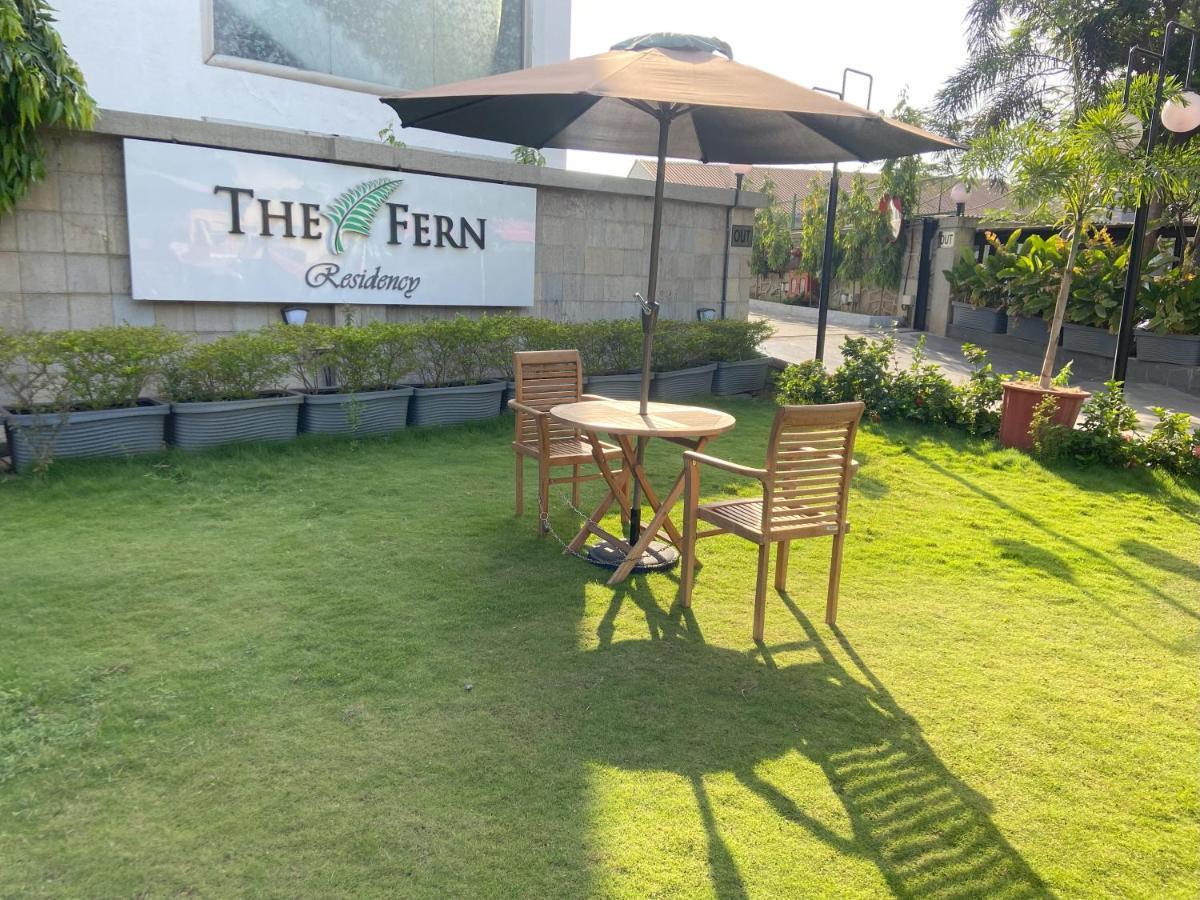 The Fern Residency Turbhe Hotell Navi Mumbai Exteriör bild